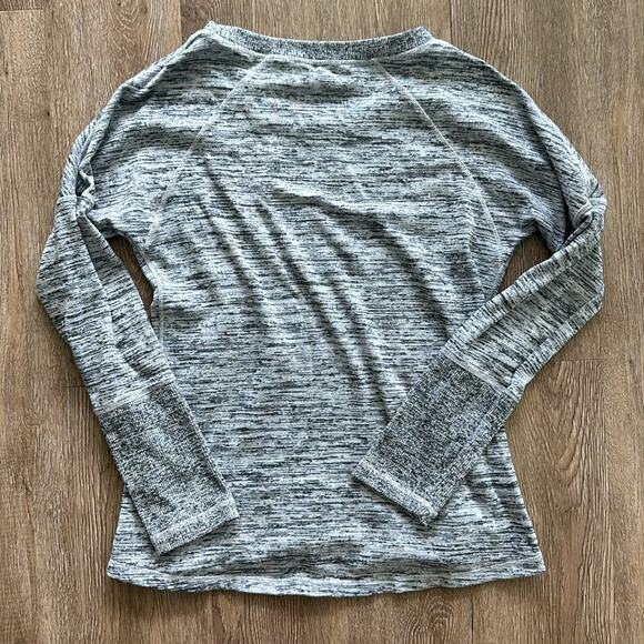 Athleta Crewneck Cityscape Sweatshirt - Picture 5 of 5